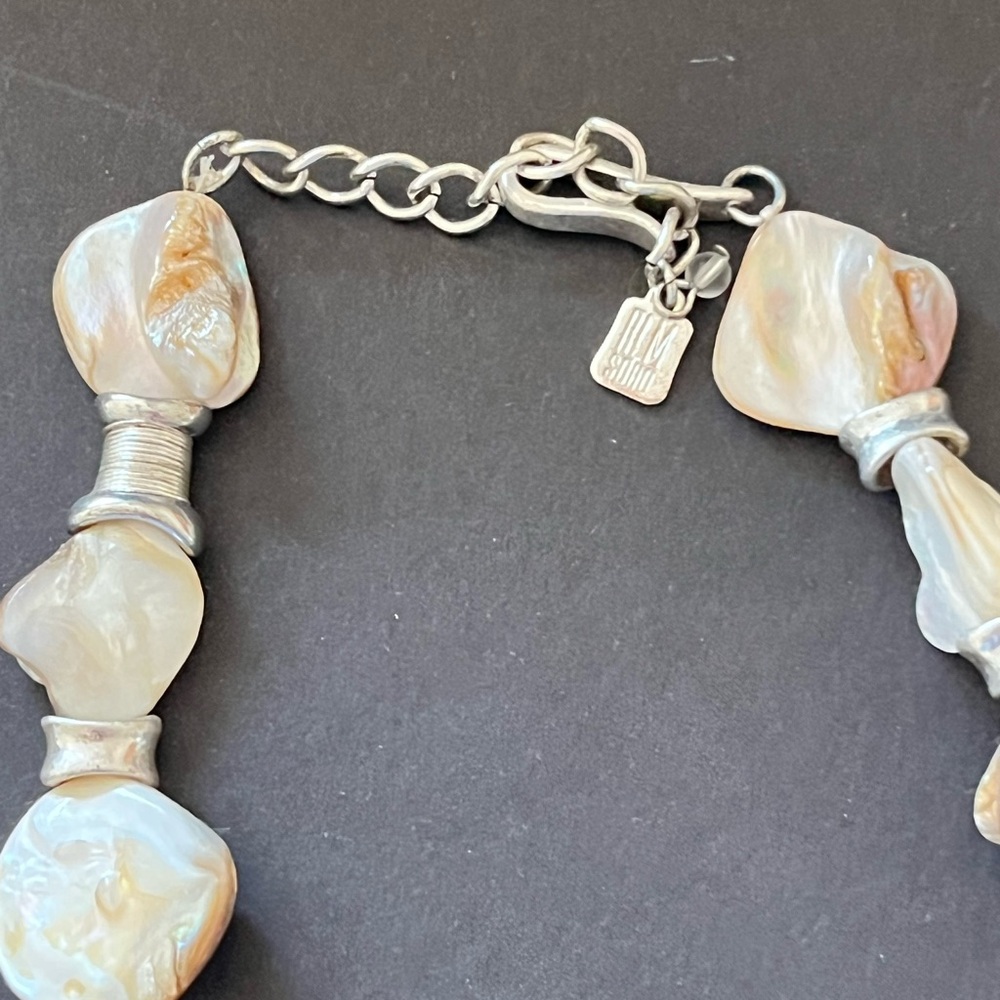 Robert Lee Morris (RLM SoHo) Silver and Cream Shell Necklace Set - Picture 3 of 4
